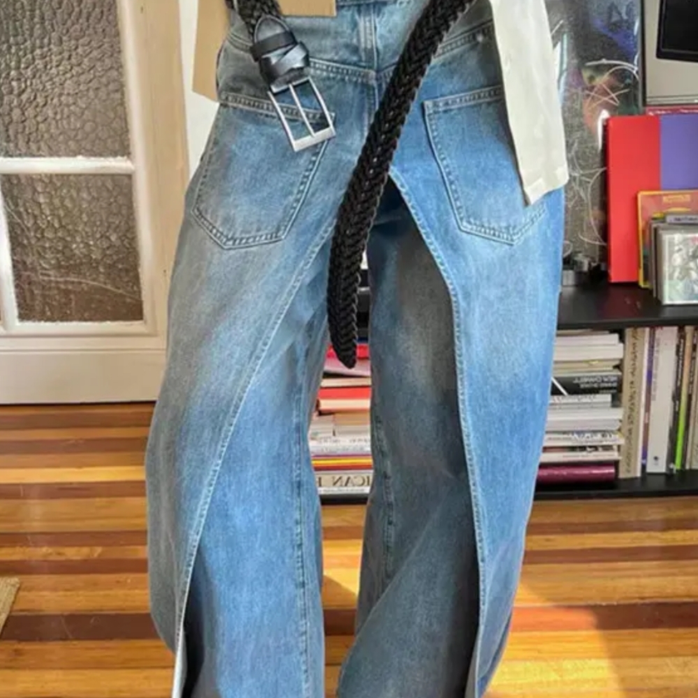 NWT Easel Overlap Jeans